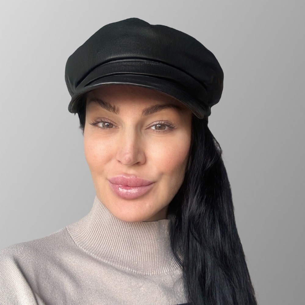Genuine Lambskin Leather Newsboy Cap Beret – Women’s Yacht Captain Sailor Hat